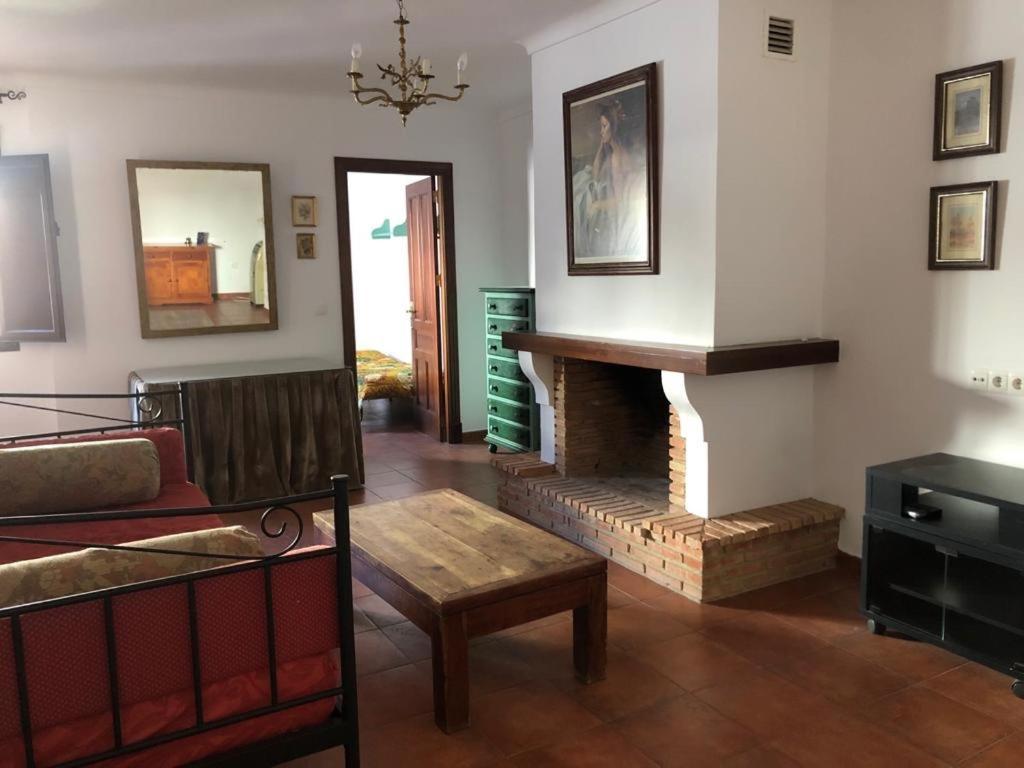 Casa De Tita Dolores Cortes de la Frontera Eksteriør billede
