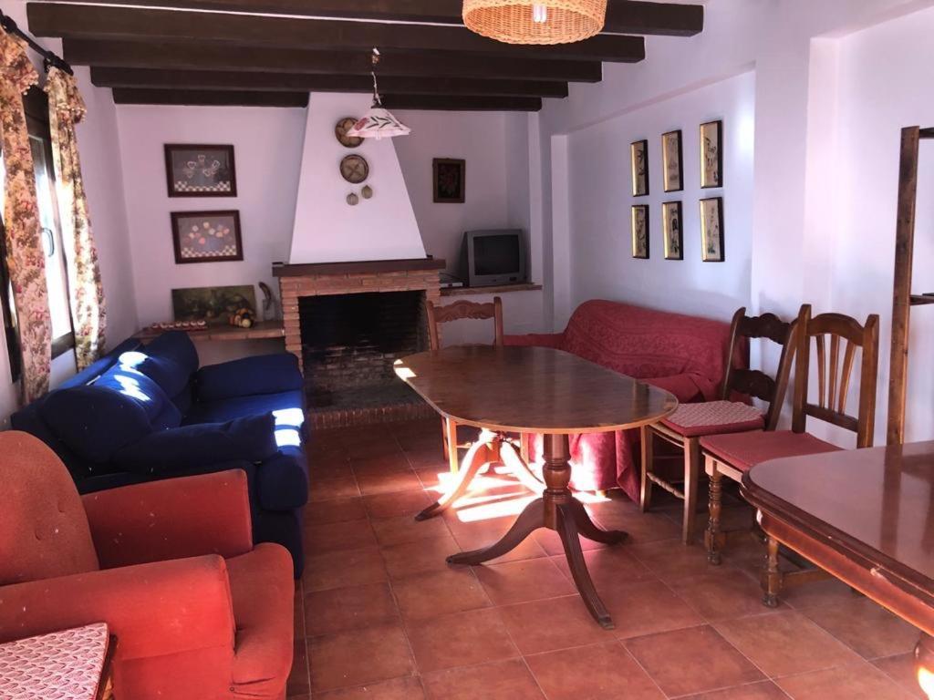 Casa De Tita Dolores Cortes de la Frontera Eksteriør billede